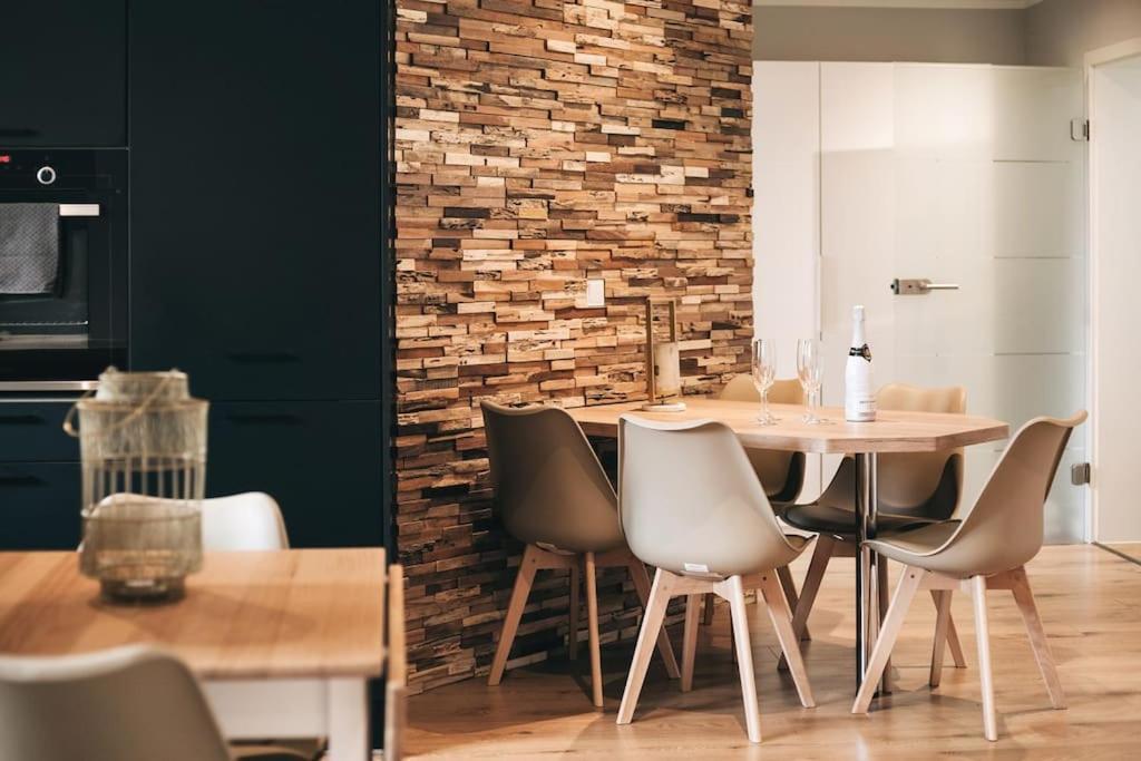 Tip! Toplage In Dresden! Moderne 100 Qm Ferienwohnung Fuer Familien Und Kleine Gruppen Exterior foto