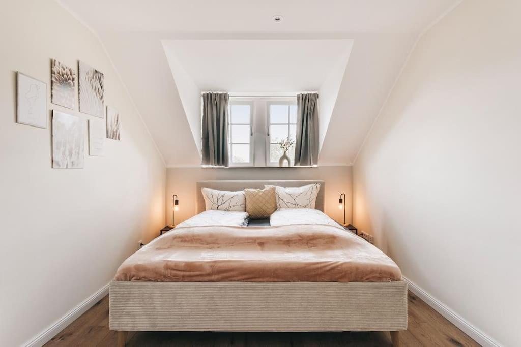 Tip! Toplage In Dresden! Moderne 100 Qm Ferienwohnung Fuer Familien Und Kleine Gruppen Exterior foto